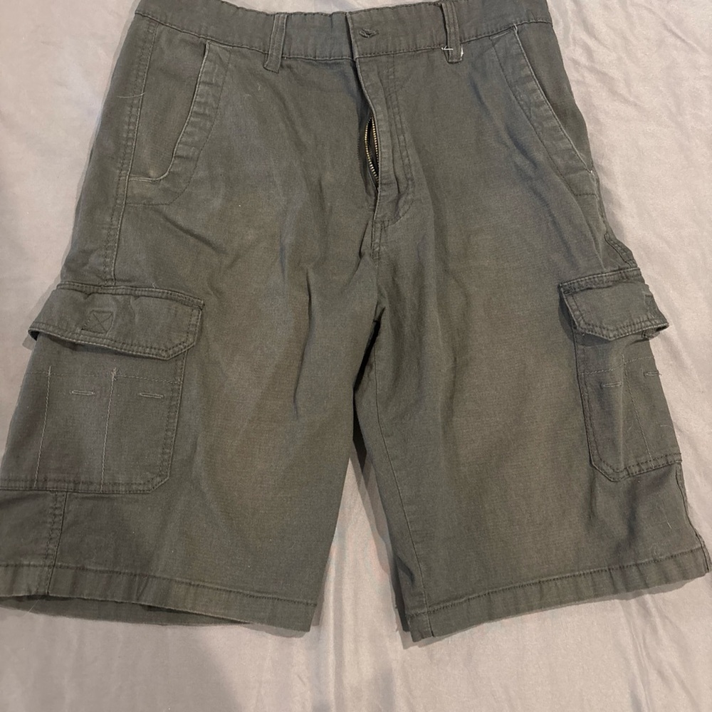 Gray Cargo Shorts with Relaxed Fit and Belt Loops